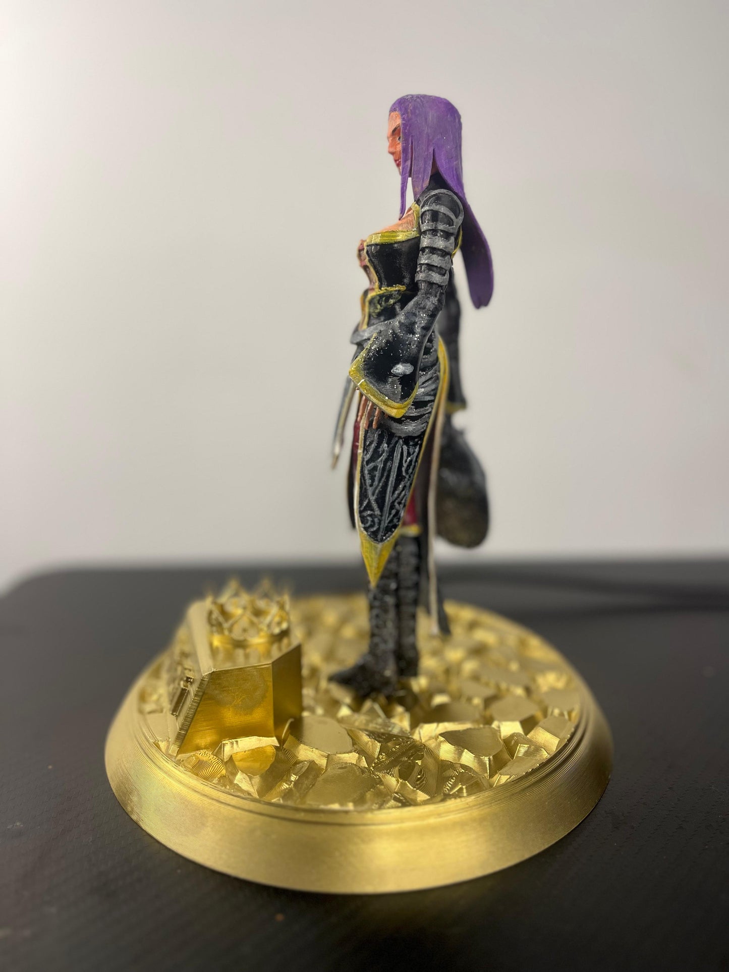 Female Shaman Trophy Black Clothing