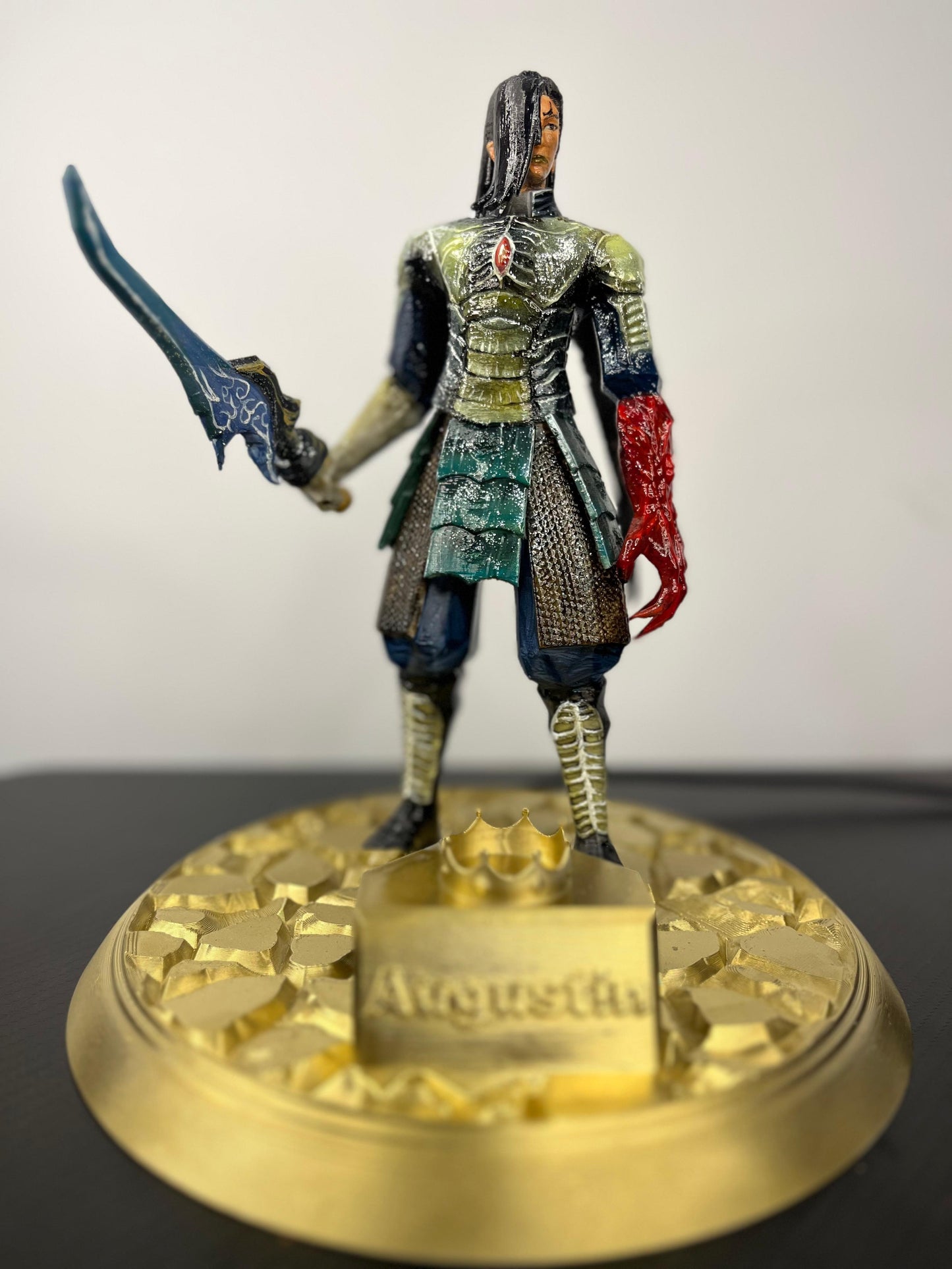 Sura Trophy Gold Plate Armour