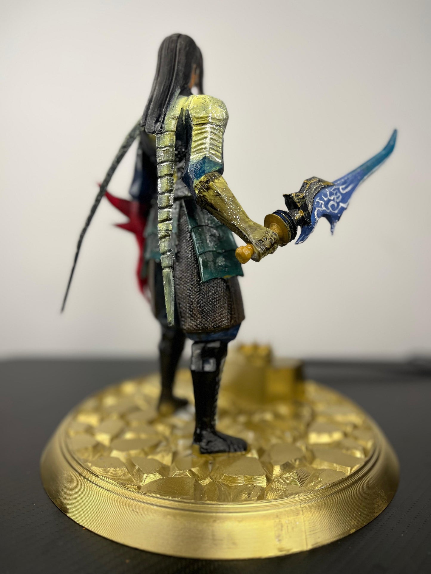 Sura Trophy Gold Plate Armour