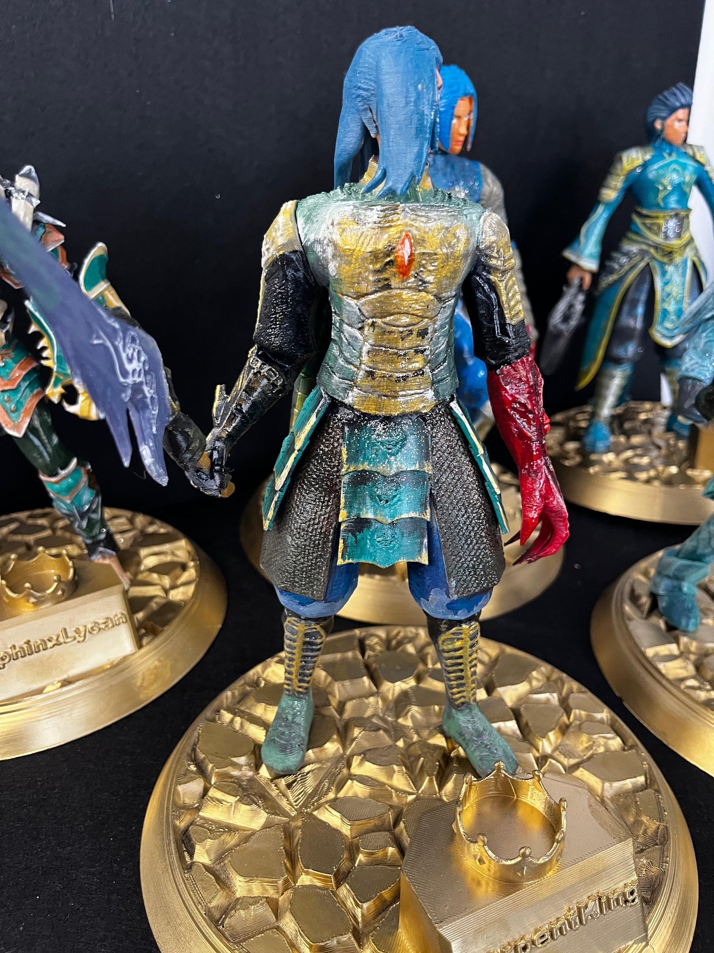 PACKAGE OF 4 - No Lycan (Blue or Black Armour)