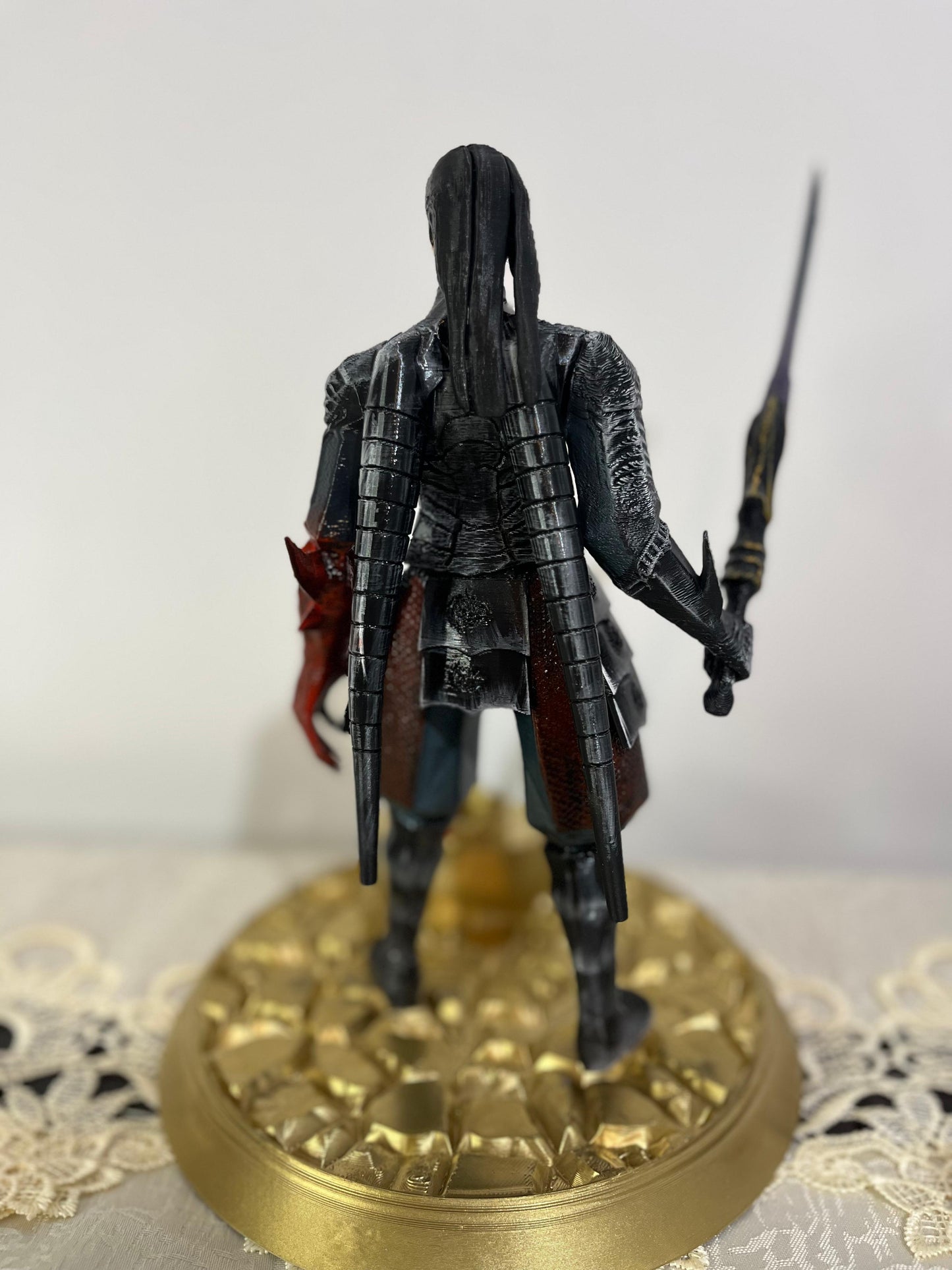 Sura Trophy Black Armour