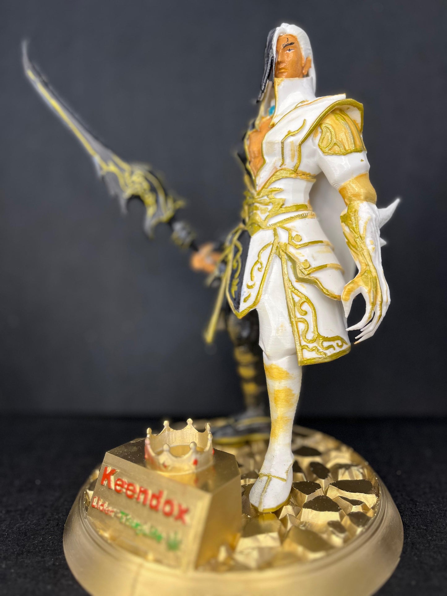 Sura Trophy Gold KING
