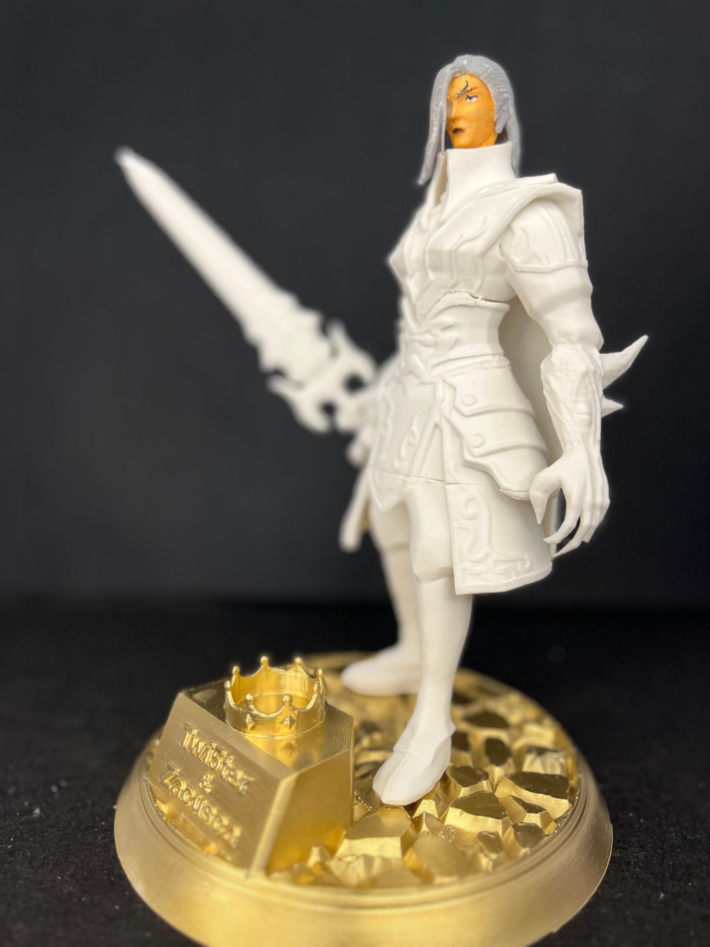 Sura Trophy Gold KING