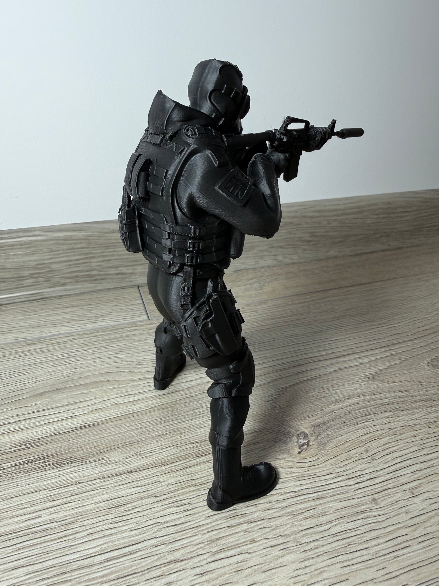 AGENT SAS 17cm