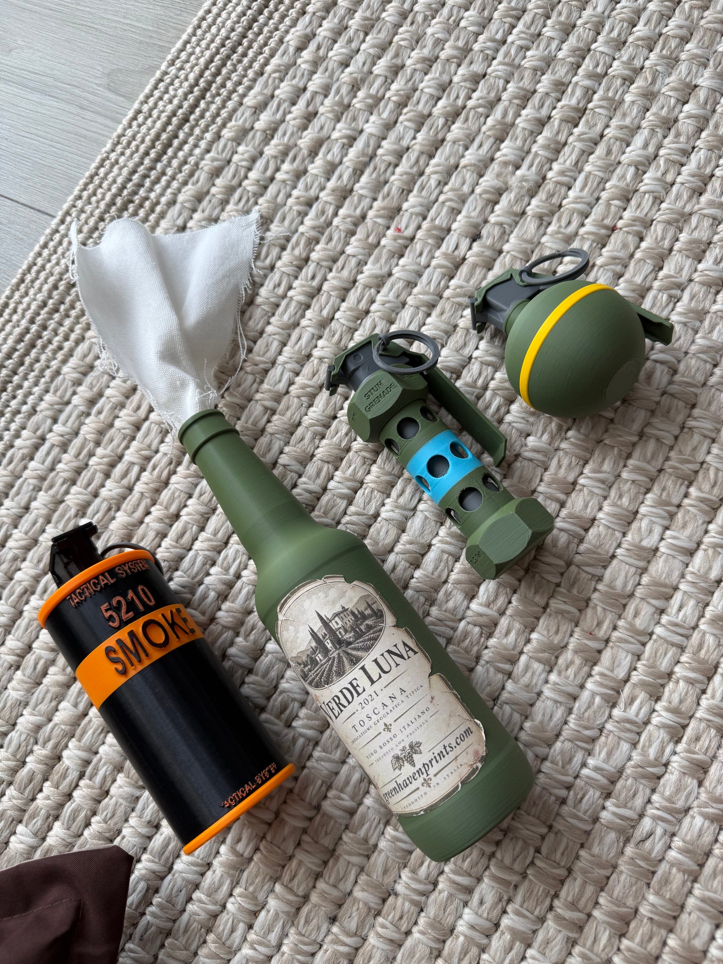 Full Buy T-Spawn Grenade Toy