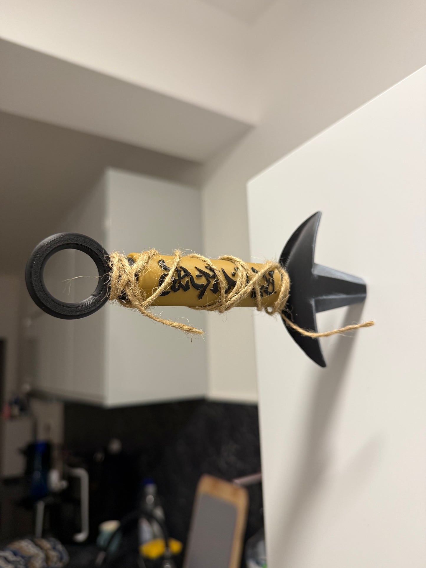 Magnetic Complex Kunai Toy
