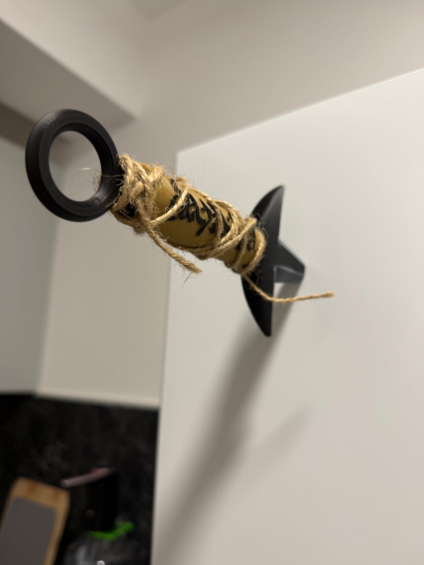 Magnetic Complex Kunai Toy