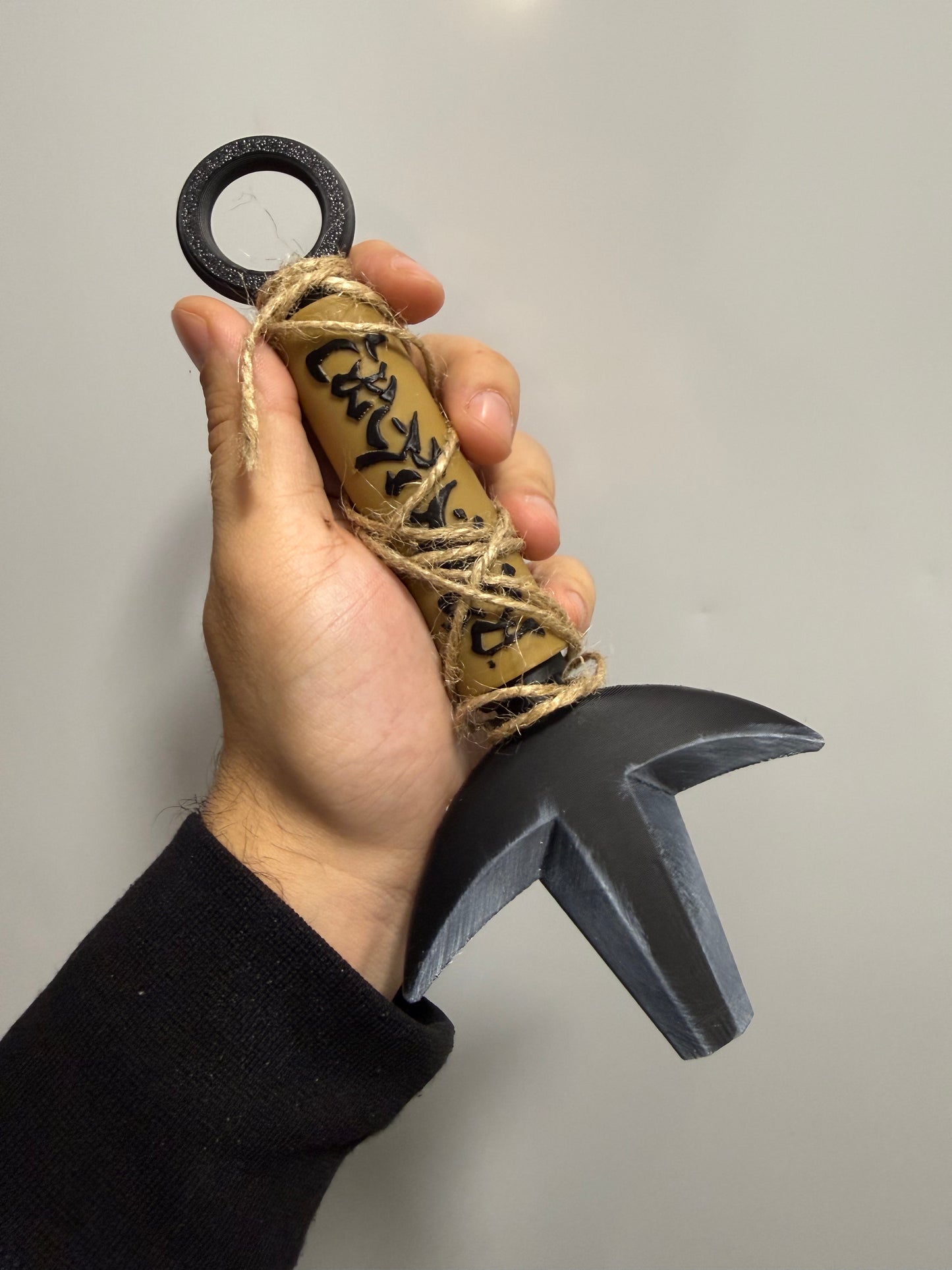 Magnetic Complex Kunai Toy