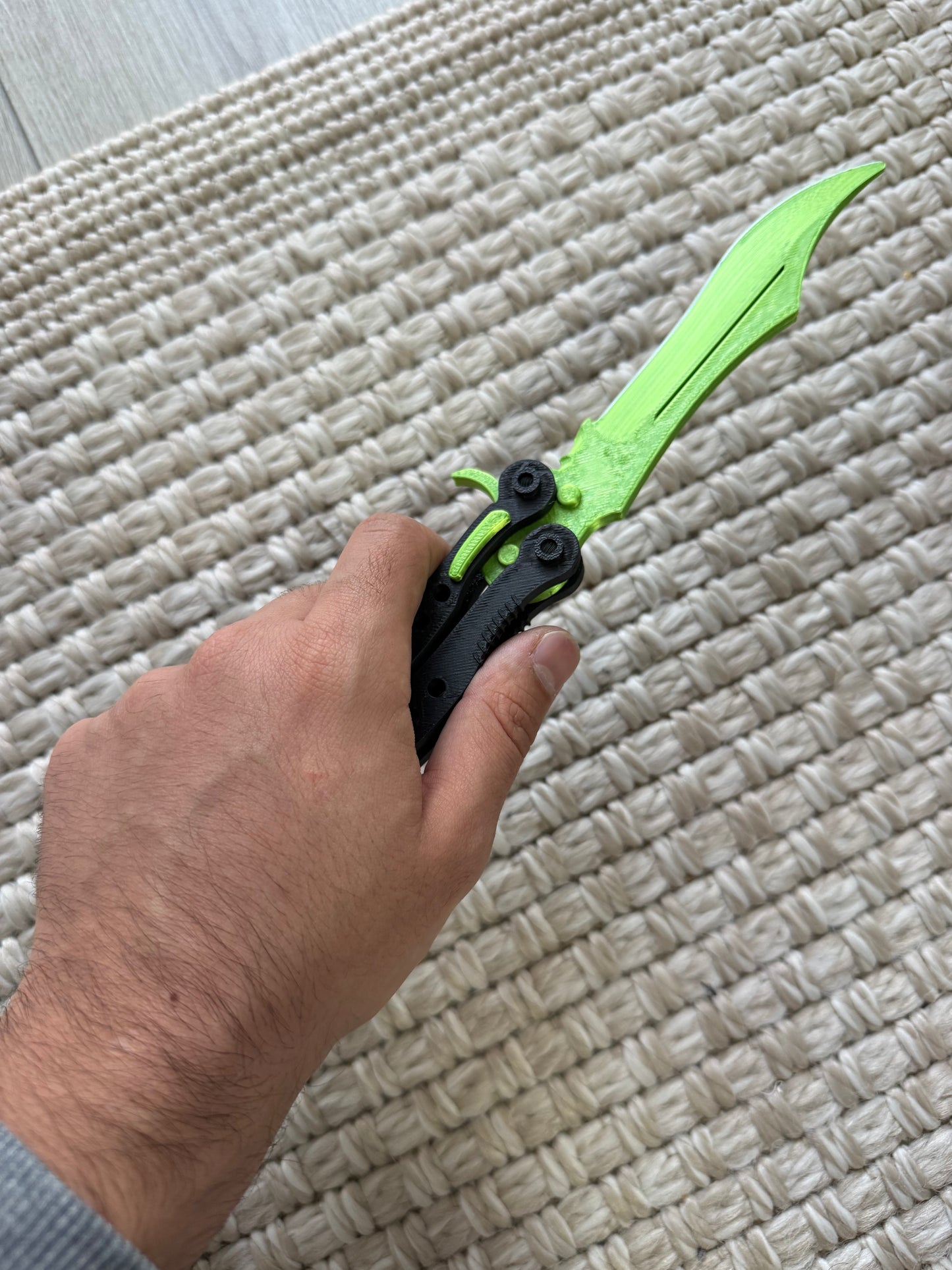 Emerald Butterfly Knife Toy