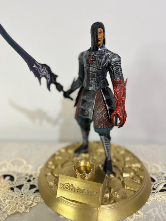 Sura Trophy Black Armour