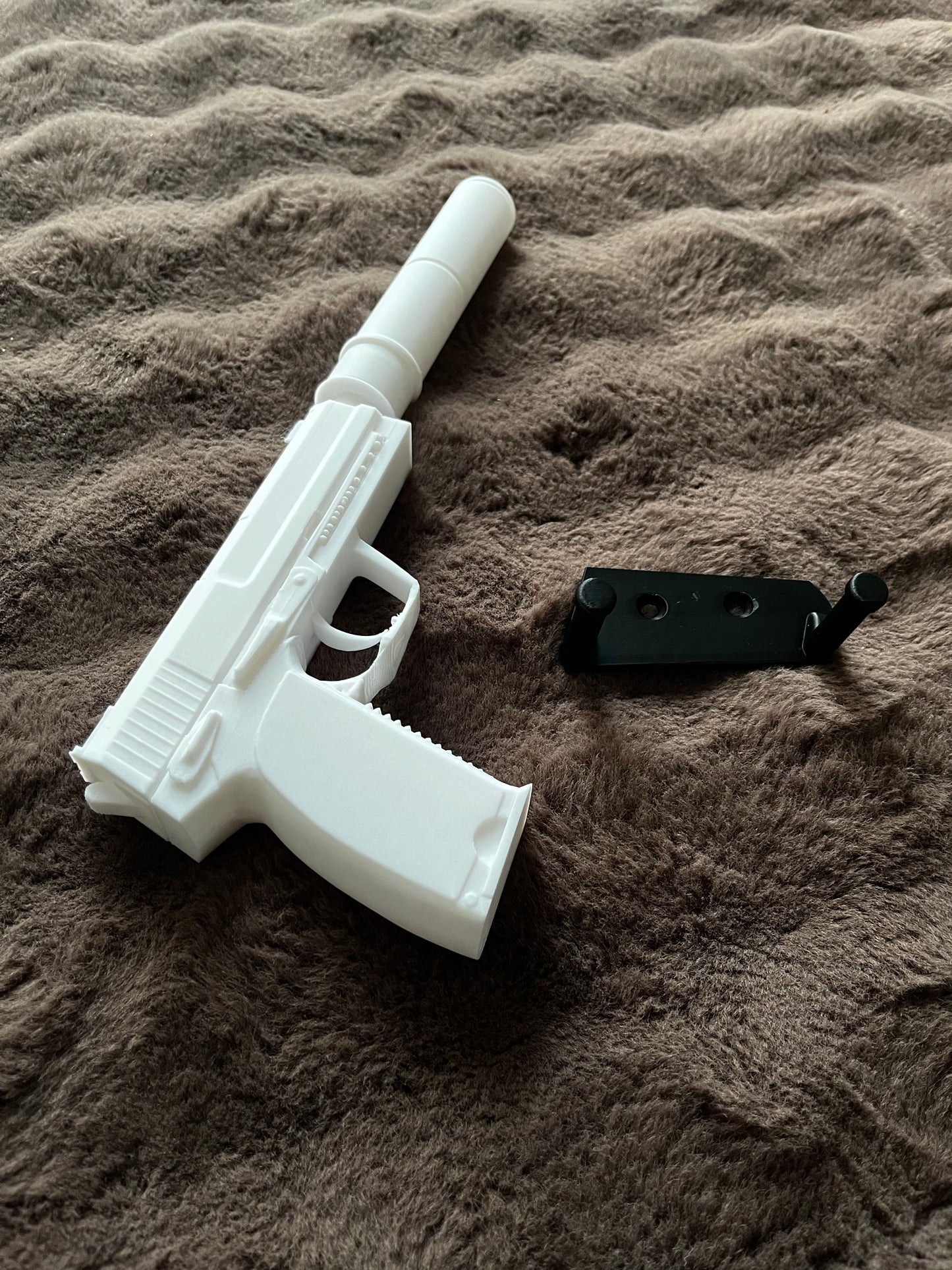 FULL WHITE USP-S Toy