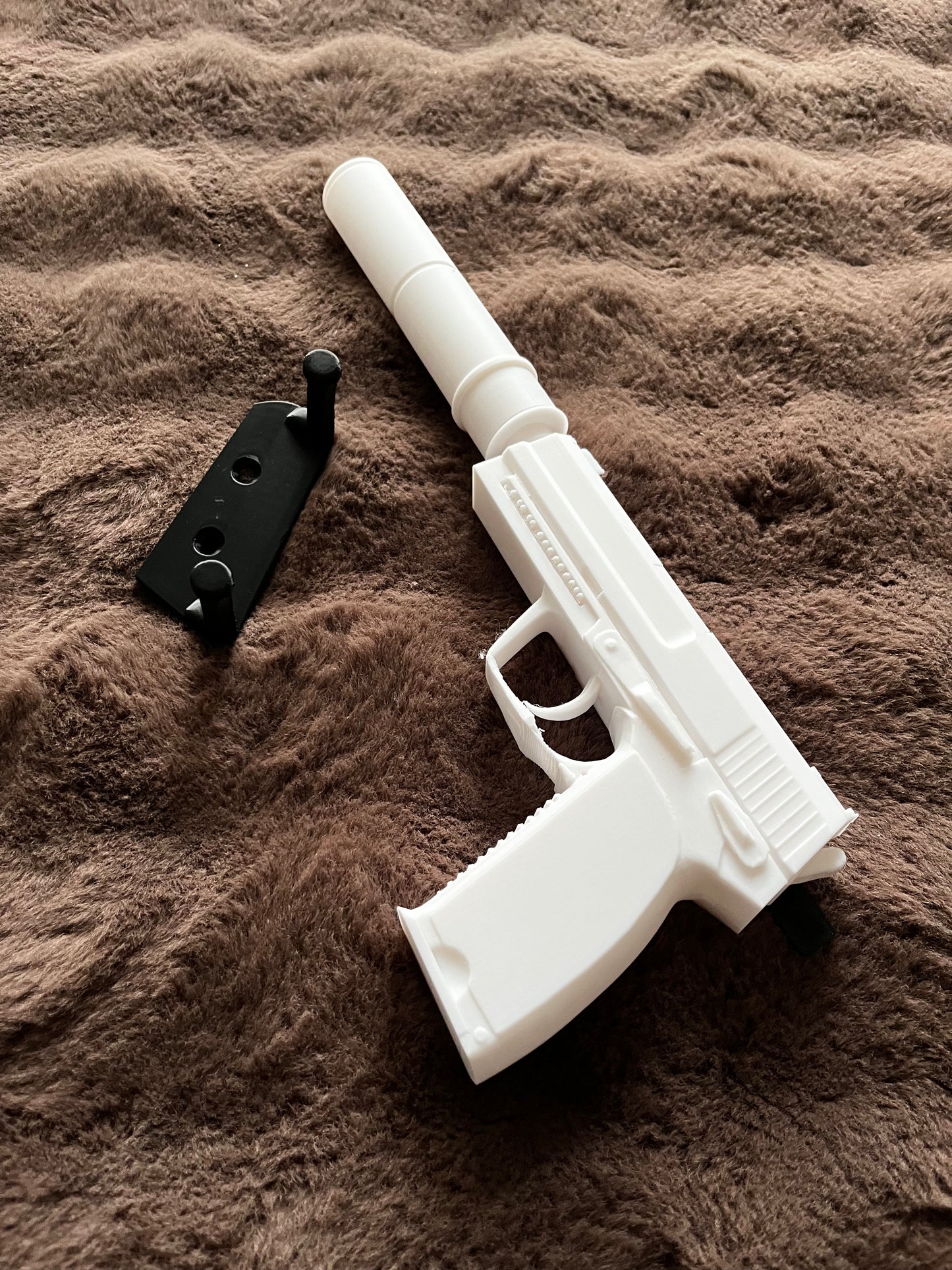 FULL WHITE USP-S Toy