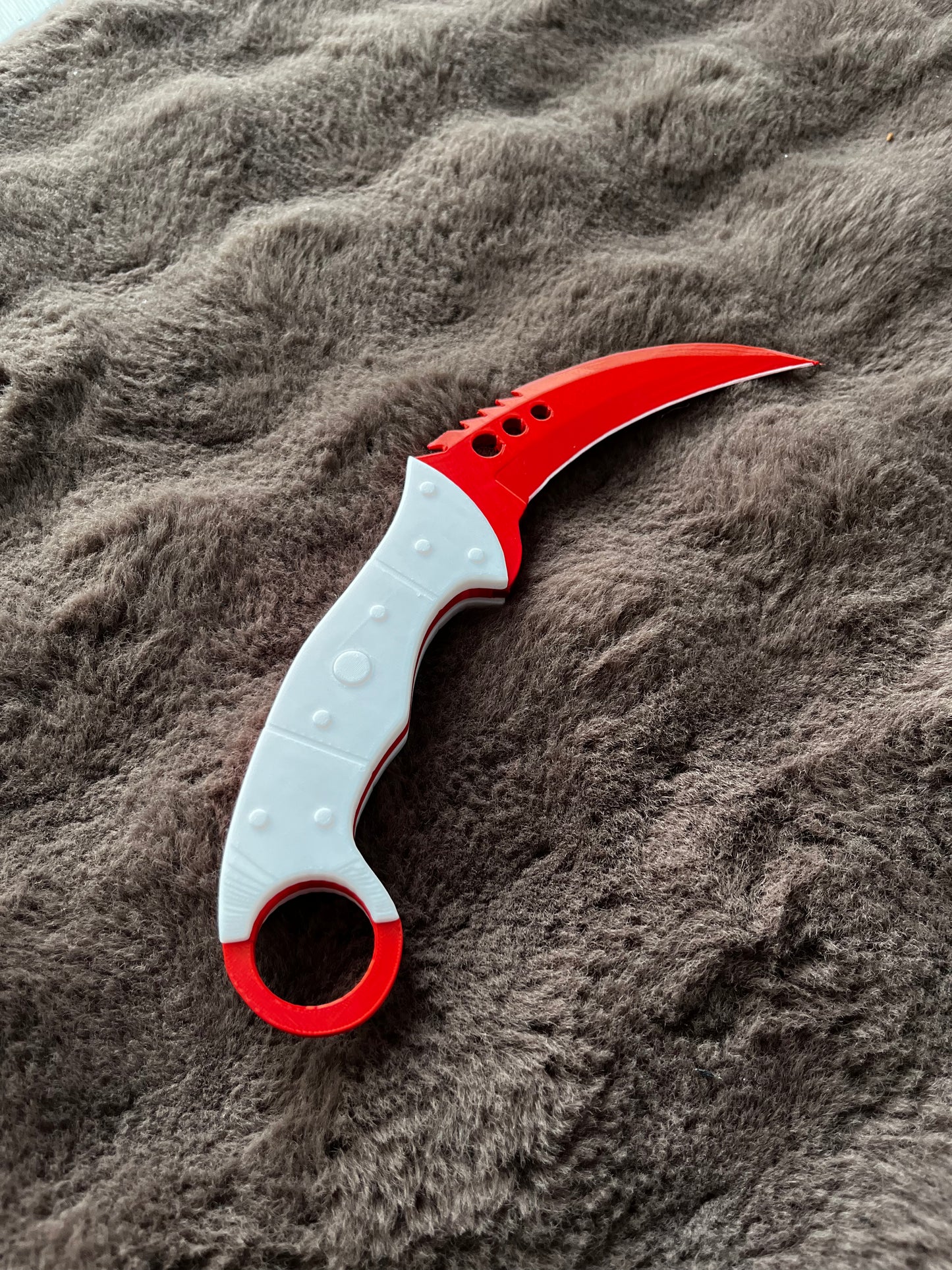 RUBY RED Curved Knife Toy