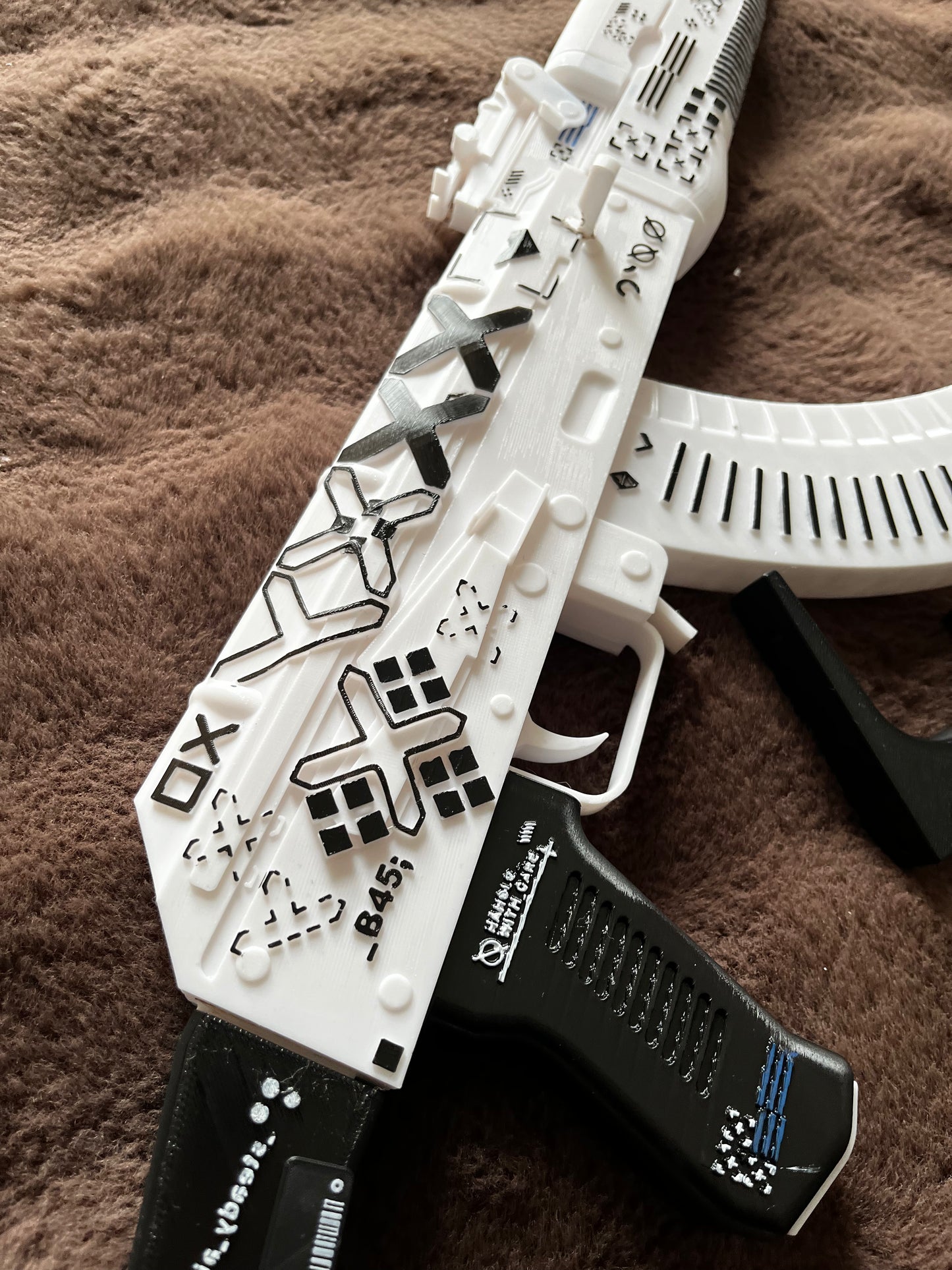 White AK-47 Toy